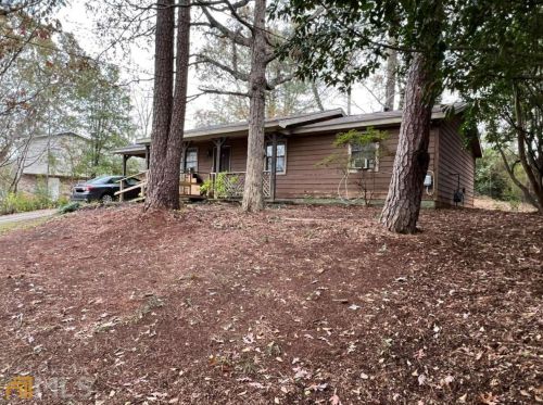 675 Lakeridge Dr, Conyers GA  30094-2676 exterior