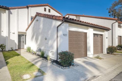 922 Fuchsia Ln, Carlsbad, CA 92011-3314