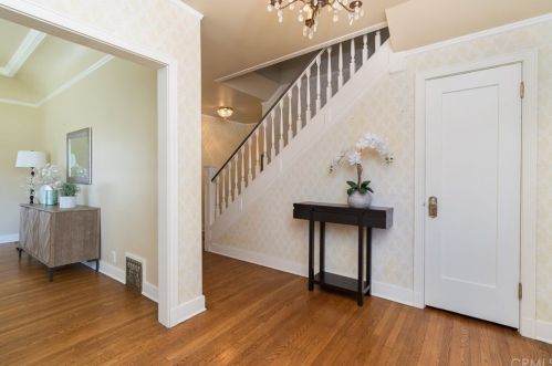 2311 Santiago St, Santa Ana CA 92706-2053 exterior