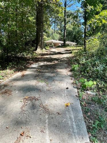 6666 Hwy 42, Rex GA 30273-2210 exterior