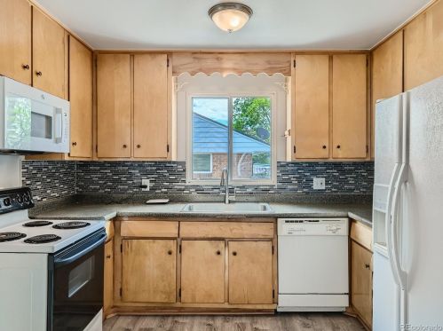 7695 Turner Dr, Denver CO  80221-4231 exterior