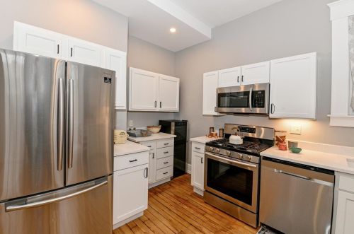 2612 Hemlock St, Cincinnati OH  45206-1608 exterior