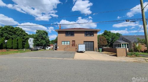 100 Albert Ave, Edison, NJ 08837-2593
