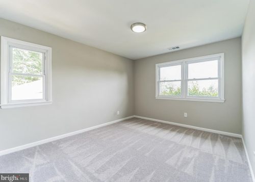 10208 Green Forest Dr, Silver Spring MD 20903-1535 exterior