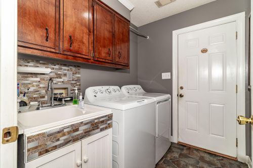 1121 Rivershyre Dr, Evans GA  30809-5212 exterior