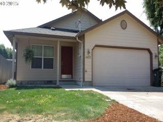 4577 Camellia St, Springfield OR  97478-6604 exterior