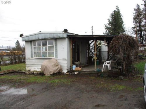 330 17th Ave, Elgin, OR 97827-9012