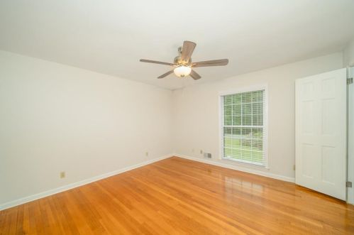 2189 Eastwood Dr, Lithonia GA  30078-2671 exterior