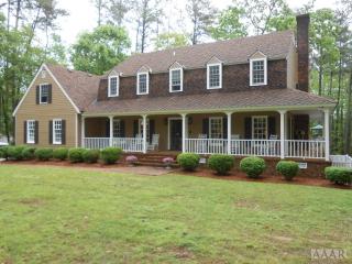 11 Quail Hollow Rd, Murfreesboro, NC 27855-2115