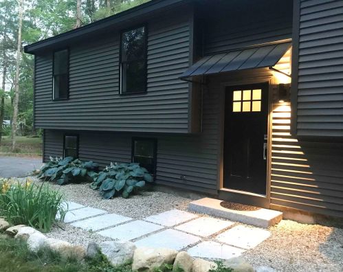 14 Caldwell Ln, Barrington, NH 03825-7106