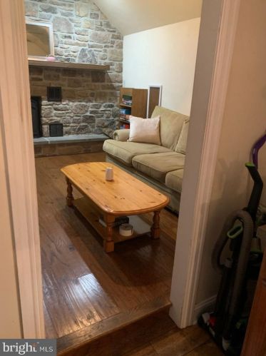 2852 Baltimore Pike, Hanover PA 17331-9643 exterior