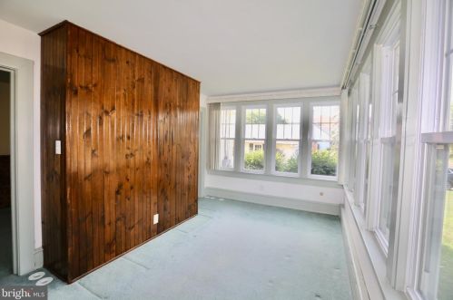 232 Holly Ave, Pitman NJ  08071-1257 exterior