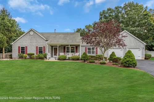 5 Ernest Way, Jackson Twp, NJ 08527-5430