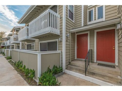 14859 Mulberry Dr, Whittier, CA 90604-1560