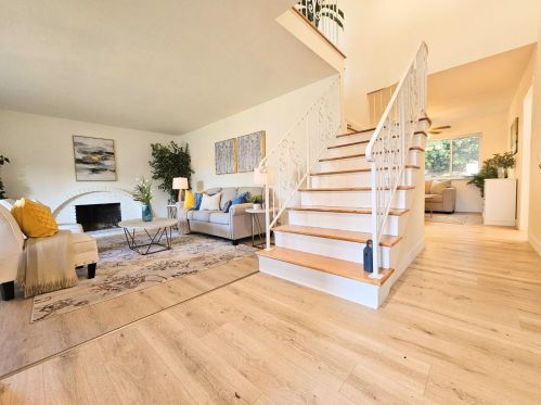 384 Springpark Cir, San Jose, CA 95136-2153