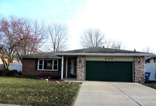 630 Oak Run Dr, Bourbonnais, IL 60914-1708