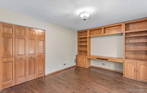 1210 Easton Dr, Carol Stream IL  60188-4817 exterior