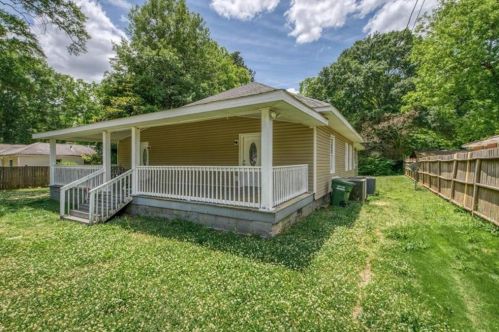 1214 Madison Ave, Monroe, GA 30655-2812