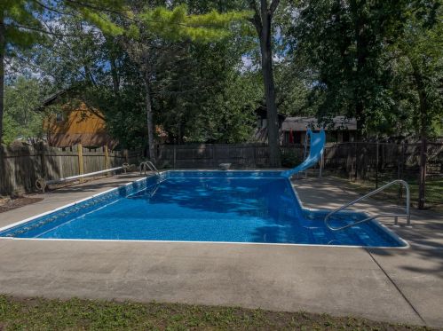 3437 Somerset St, Crete IL  60417-1022 exterior