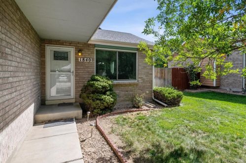 1840 Granby Ct, Aurora, CO 80011-4400