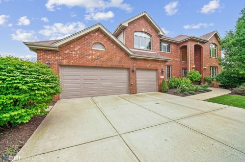11801 Golden Gate Dr, Mokena, IL 60448-2027