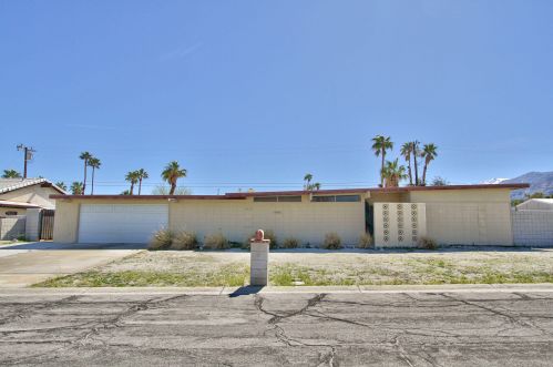 2477 Finley Rd, Palm Springs, CA 92262-2437