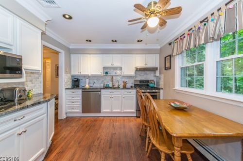 40 Lake Shore Dr, Dover NJ  07803-2936 exterior