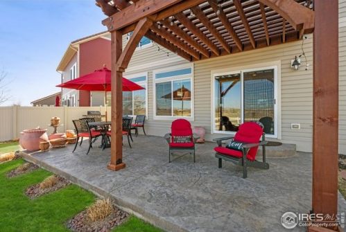 4927 Saddlewood Cir, Loveland CO 80534-8219 exterior