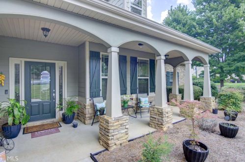 3 Briarpatch Ln, Newnan, GA 30265-6210