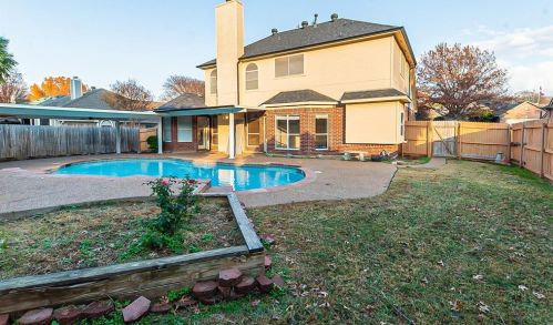 7317 Cross Keys Dr, Fort Worth TX  76182-6059 exterior