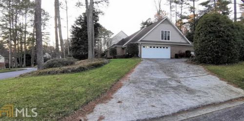 6230 Black Water Cv, Atlanta, GA 30328-2764