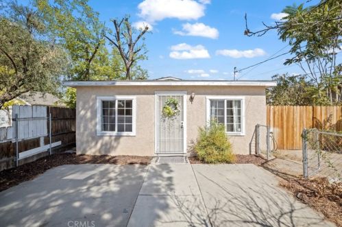 261 2nd St, San Jacinto, CA 92583-3503