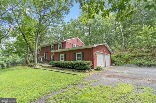 16205 Tiffany Ln, Haymarket, VA 20169-1615