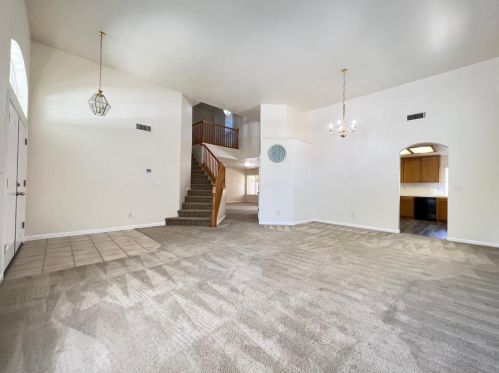 1012 Garden St, Los Banos CA  93635-4563 exterior