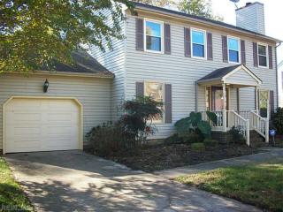 9 Dunn Cir, Hampton, VA 23666-5622