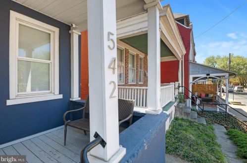 542 Orange St, Lancaster PA  17603-3669 exterior