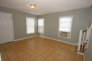 249 Claremont, San Antonio TX  78209-6805 exterior