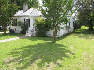 244 Grover St, Marietta, GA 30060-2344
