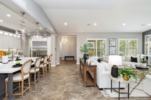 1769 Green Orchard Pl, Riverside CA  92508-8746 exterior