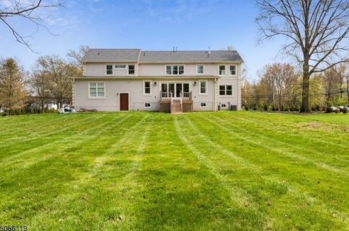 455 Meadow Rd, Bridgewater, NJ 08807-1903