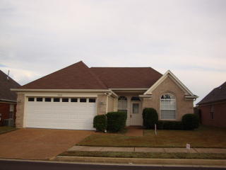 7049 Ireland Dr, Cordova, TN 38018-1848