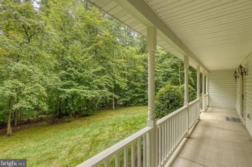 80 Mountain Laurel Ct, Fredericksburg, VA 22406-4052