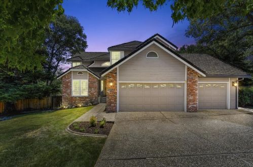 2264 Ashford Pl, Folsom, CA 95762-5911