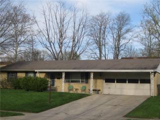 846 Heincke Rd, Dayton, OH 45449-1535