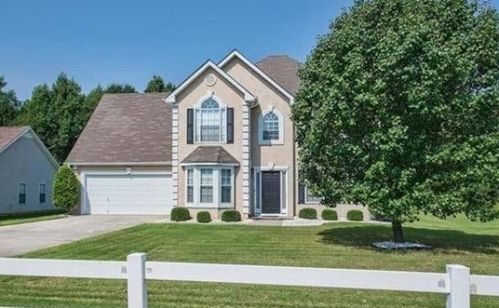 5293 Peachtree Landing Dr, Ellenwood, GA 30294-3563