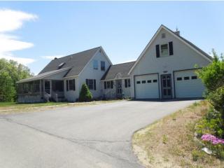 5 Yeaw Rd, Hinsdale, NH 03451-2155