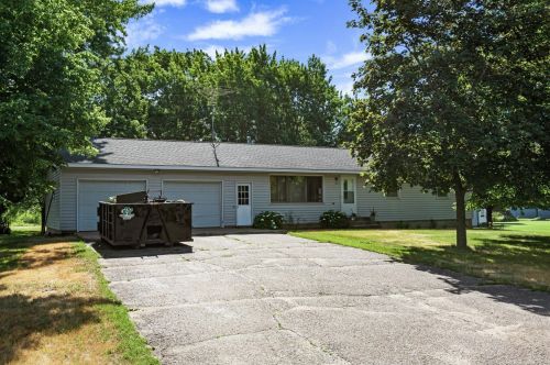 23868 69th Ave, Saint Cloud, MN 56301-9261
