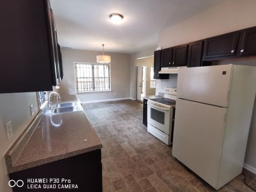 838 Jett St, Atlanta GA  30318-6828 exterior