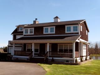 131 Ski View Dr, Winlock, WA 98596-9375