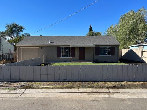 4635 4th St, Stockton, CA 95215-7511